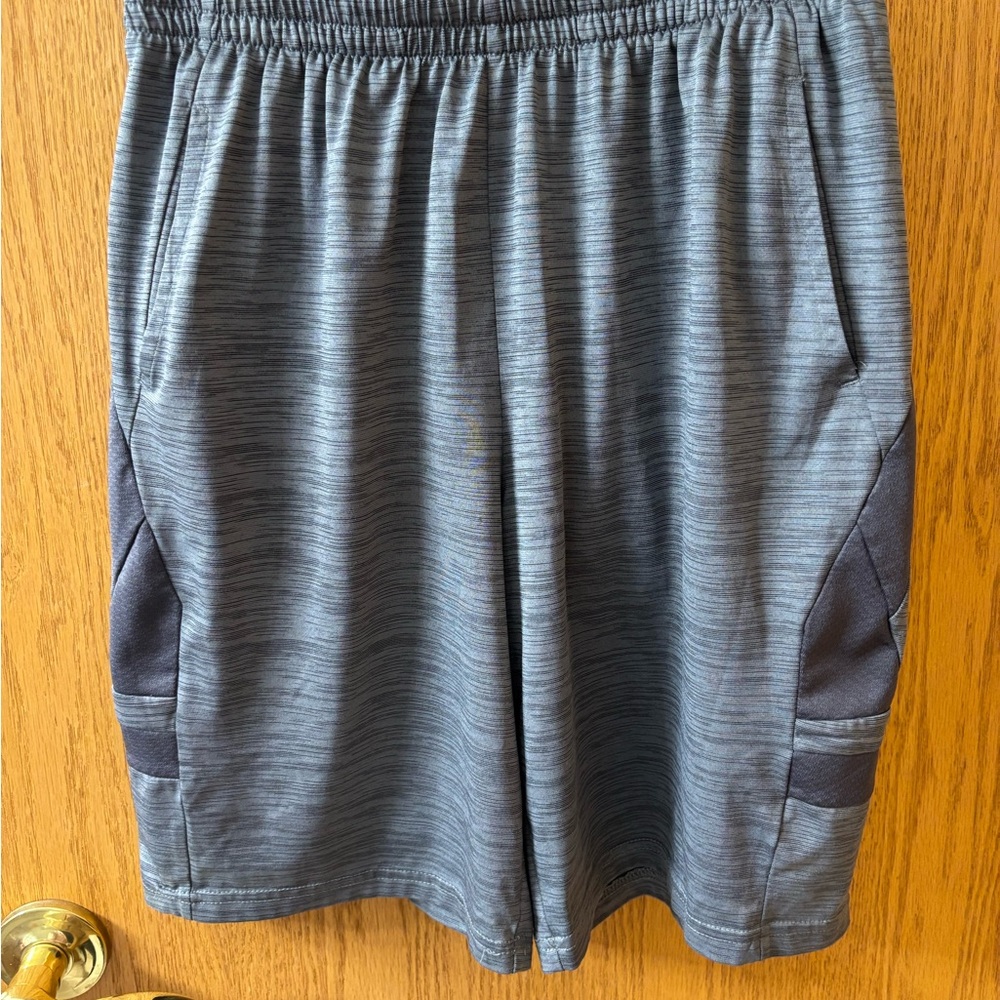 Tek Gear Kids Heather Gray Athletic Shorts - youth XL